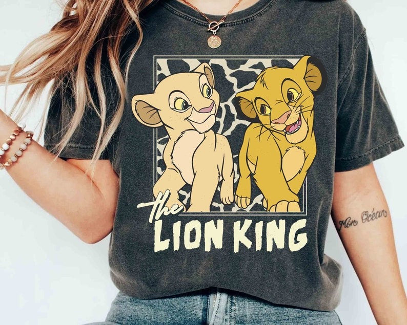 Disney Lion King Simba And Young Nala Hakuna Matata Retro Shirt, Magic Kingdom Unisex T-shirt Family Birthday Gift Tee